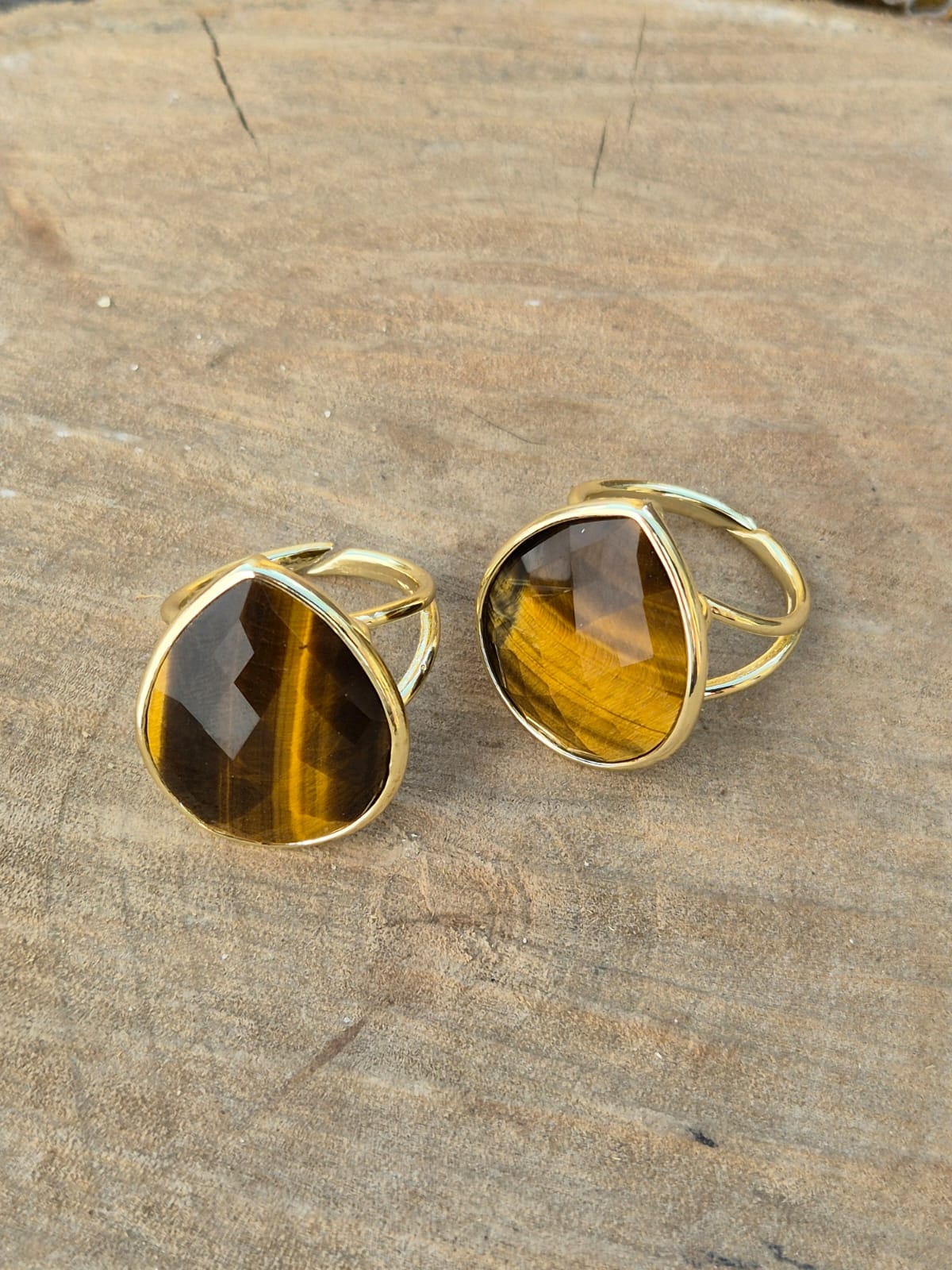 Anillo gota cuarzo ojo de tigre