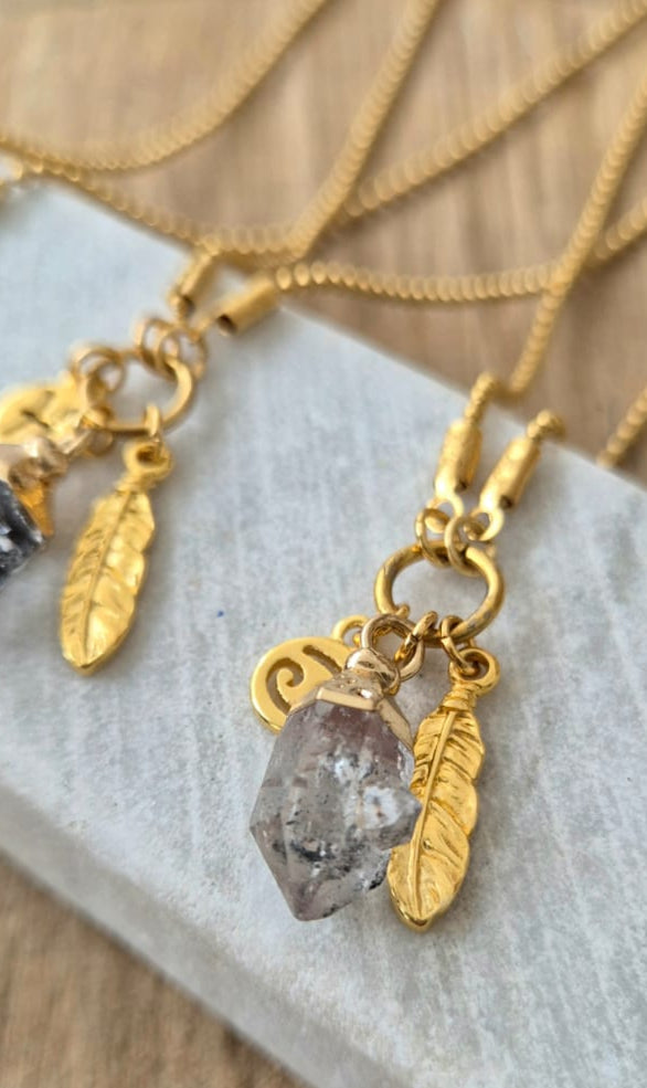 Collar mini cuarzo herkimer con signo del zodiaco