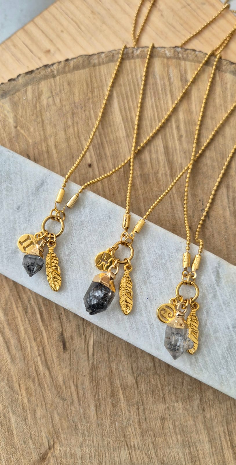 Collar mini cuarzo herkimer con signo del zodiaco