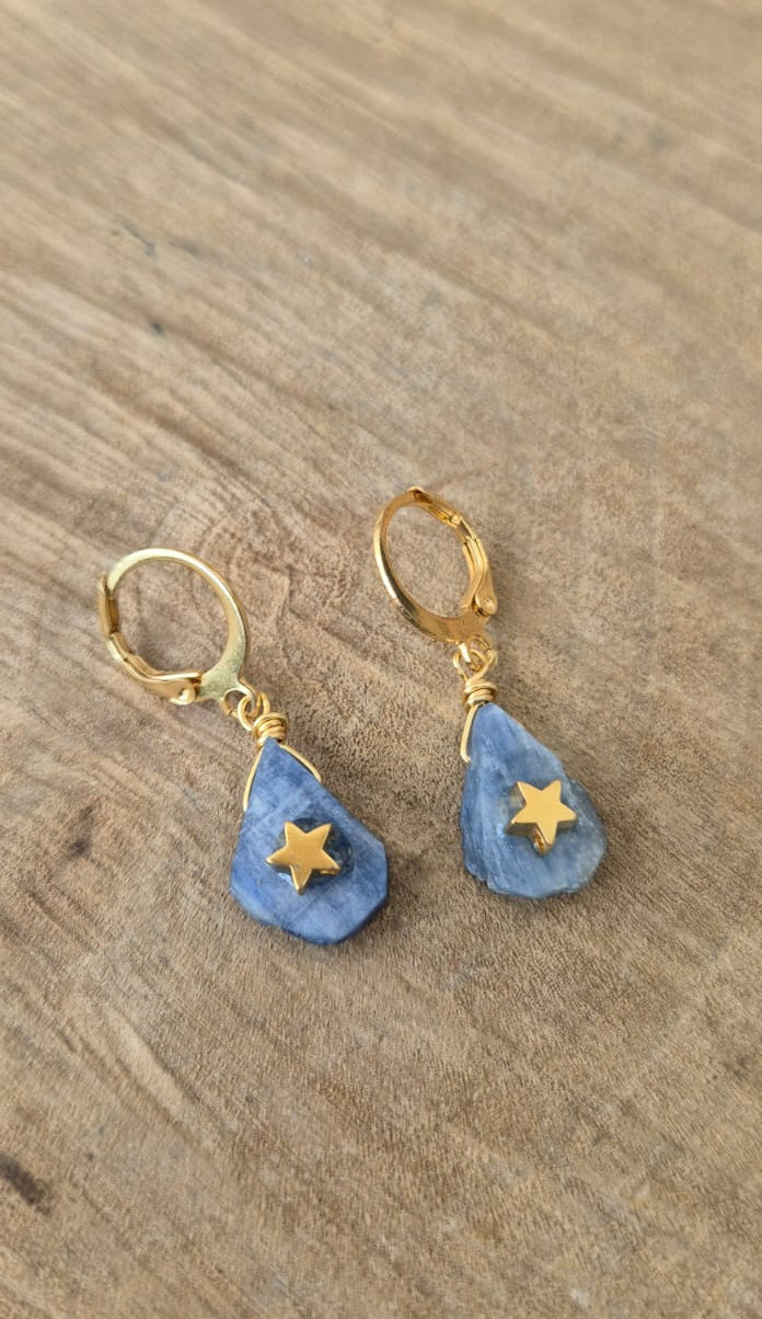Aretes gota cianita azul