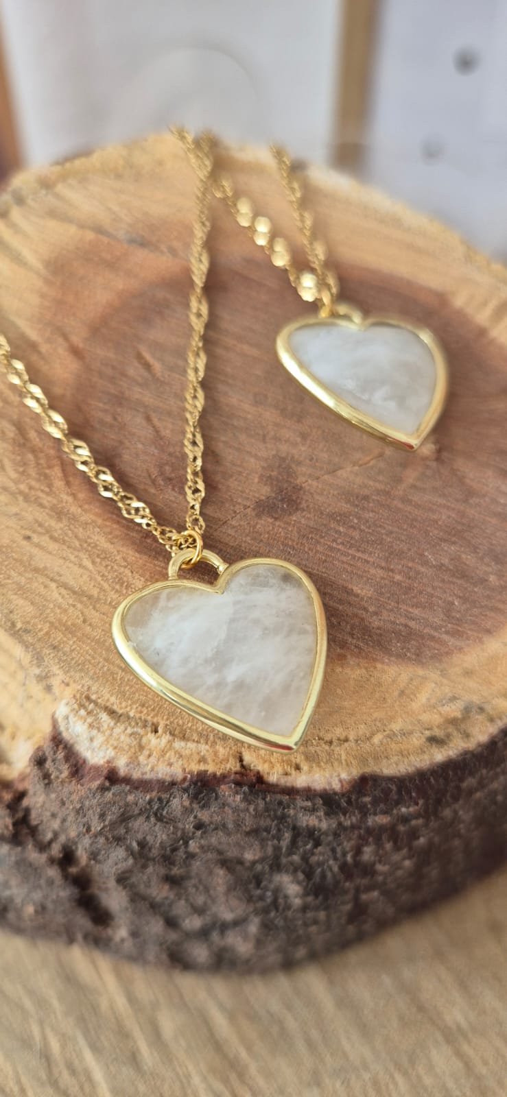 Collar corazón piedra luna