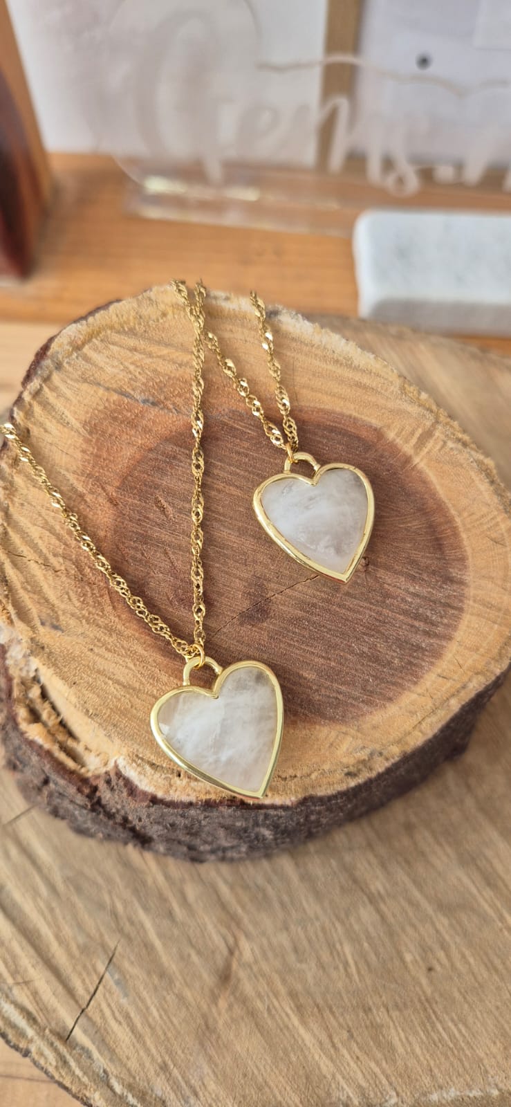 Collar corazón piedra luna