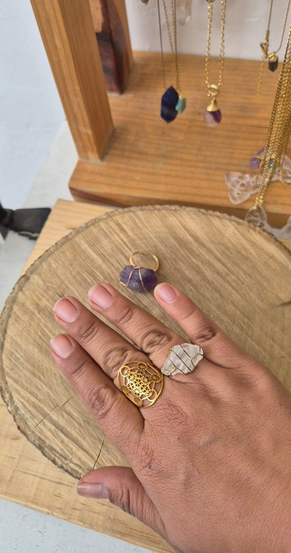 Anillo ajustable cuarzo barroco