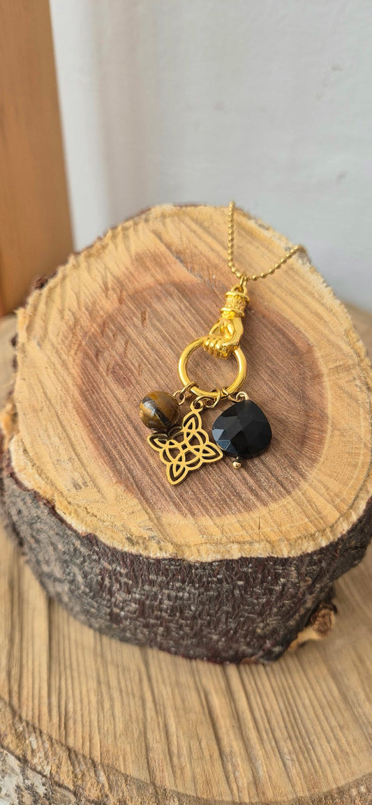 Collar triple protección nudo de bruja, obsidiana y ojo de tigre