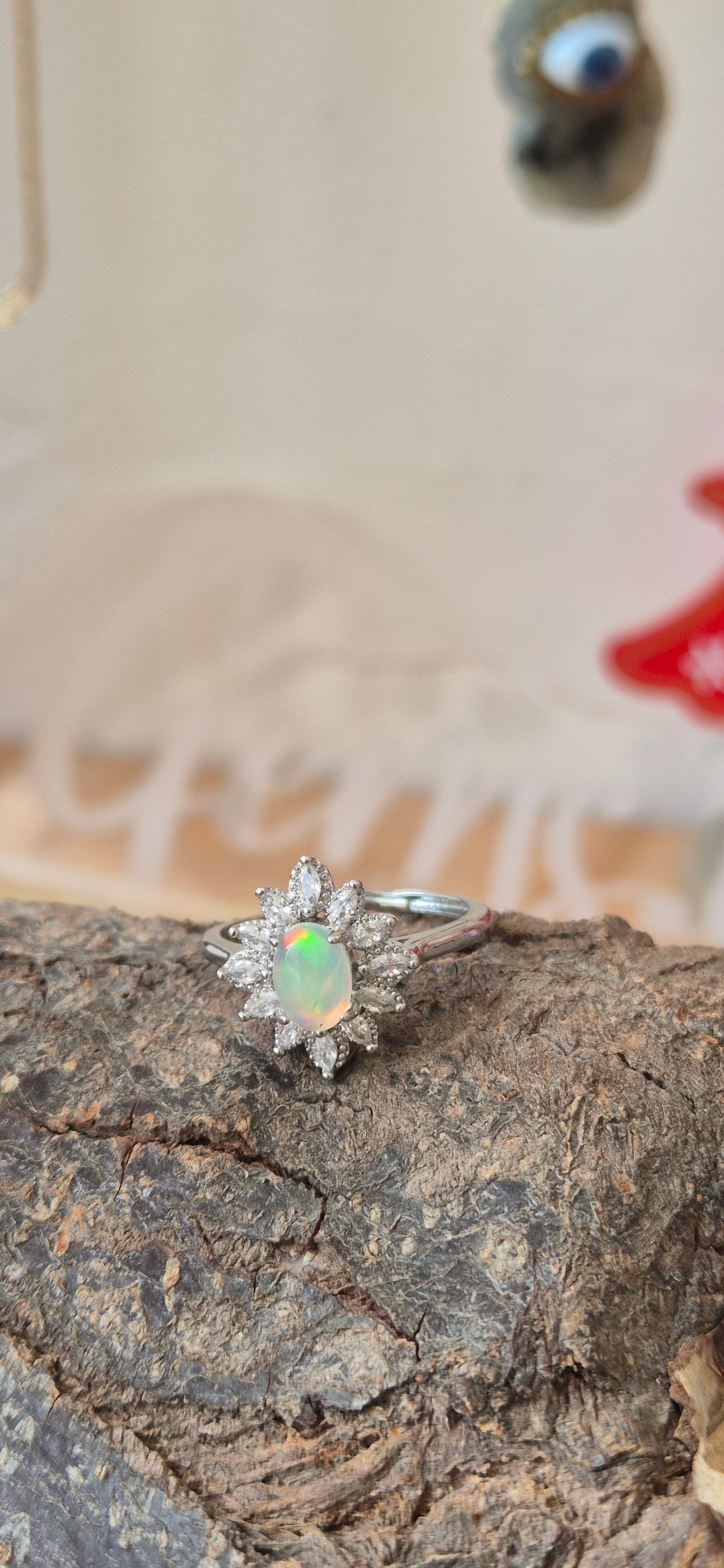 Anillo ajustable ópalo etíope y circonia